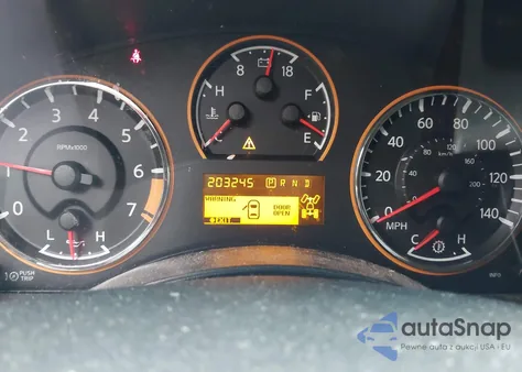 2012 Nissan Armada Platinum из США, поврежденный, VIN 5N1BA0NE2CN617896